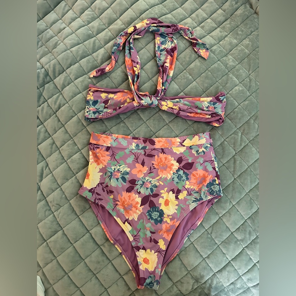 Billabong Floral Bikini Set